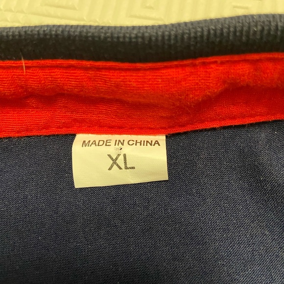 Selling one golf shirt bought online that’s a little too tight for my liking. - Picture 7 of 8